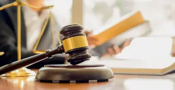 استنتج أهم القيم التي أكدت عليها تشريعات سولون في أثينا.. ما هي؟