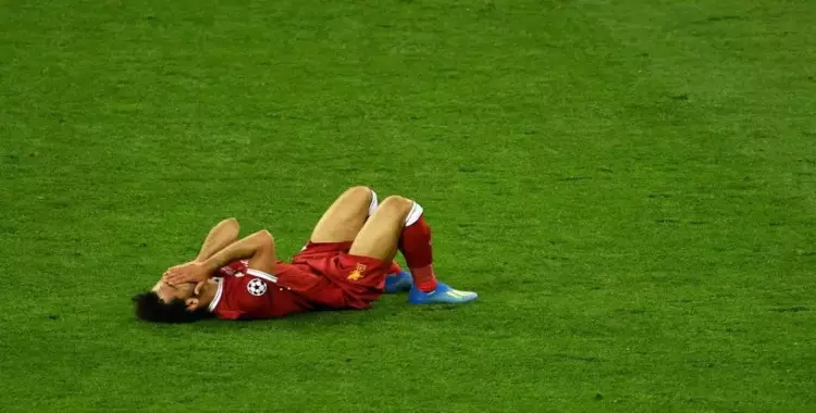  إصابة محمد صلاح في مباراة ليفربول وليستر سيتي في الدوري الإنجليزي 