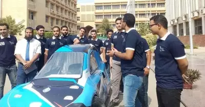 طلاب هندسة الزقازيق ينجحون في تصنيع سيارة كهربائية