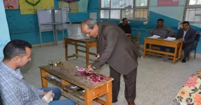 رئيس جامعة الفيوم يدلي بصوته.. ويعلن: التعديلات الدستورية مهمة لتأمين المستقبل