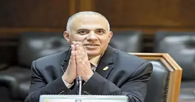 وزير الري في جامعة هليوبوليس يتحدث عن محاور حل أزمة المياه.. ما هي؟