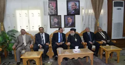 وفد جامعة سوهاج  يزور كنيسة مارجرجس للتهنئة بعيد القيامة