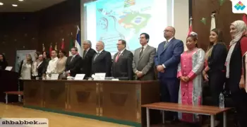 رئيس جامعة القاهرة: الأفلام الأجنبية مصدر للتعرف على الثقافة المختلفة