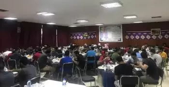 كلية التجارة جامعة أسيوط تطلق مشروع إفطار صائم للطلاب المعتربين