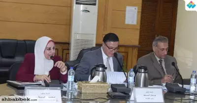 رئيس جامعة بنها يطالب بإعداد تقرير عن الوحدات ذات الطابع الخاص لتطويرها