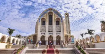 الخماسين المقدسة.. ما هو عيد العنصرة عند المسيحيين واليهود؟