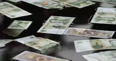 5 عملات عامت قبل الجنيه.. وهذه النتيجة