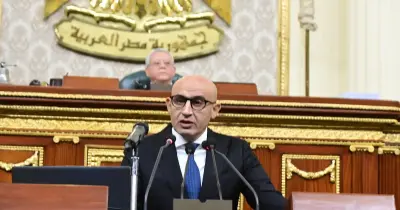 وزير التربية والتعليم يخطئ في قراءة آية قرآنية (فيديو)