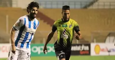 رسميا.. بيراميدز يضم هداف الدوري المصري