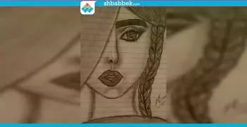 الطالبة منة عاطف.. تحترف الرسم بالرصاص في المواصلات
