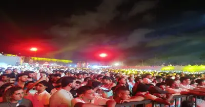 تدافع وصراخات خلال حفلة محمد رمضان في الساحل (فيديو)