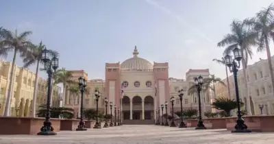 إنشاء كلية هندسة الطاقة والبيئة بالجامعة البريطانية