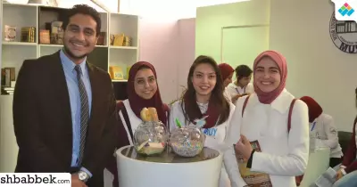 بالصور.. مسابقات ثقافية وخصم 50 % على كُتب «جامعة مصر» بمعرض الكتاب