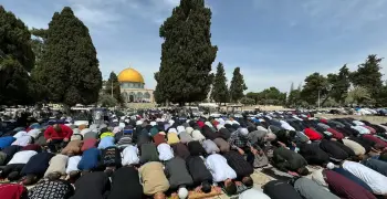الاحتلال يوافق على مشروع قانون تقييد الآذان في المساجد بفلسطين.. وغرامة على المخالفين
