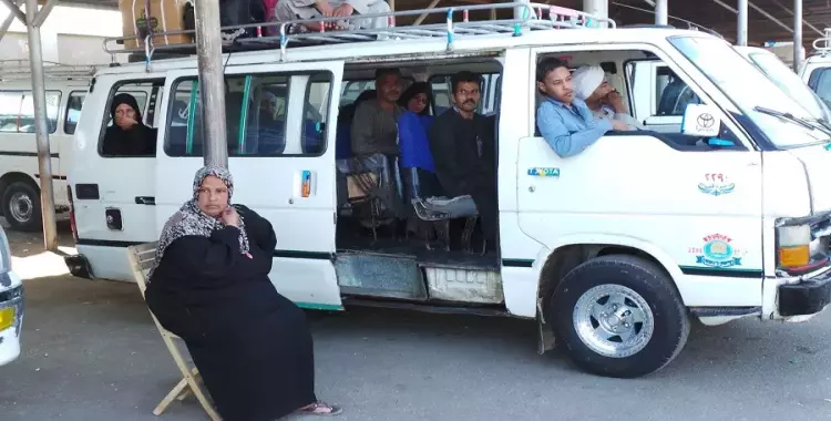  مشادات بين الركاب والسائقين في الغردقة وراس غارب 