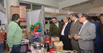 جامعة أسيوط تفتتح معرضا للملابس والأجهزة الكهربائية بتخفيضات 40%