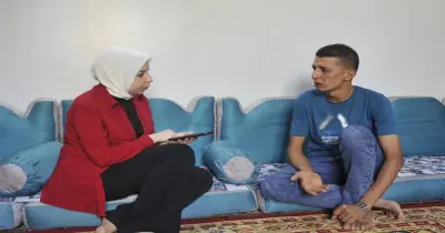 من أصول ليبية وله 20 أخ وأخت.. إسلام ضحية بنت إبليس يعود لأسرته