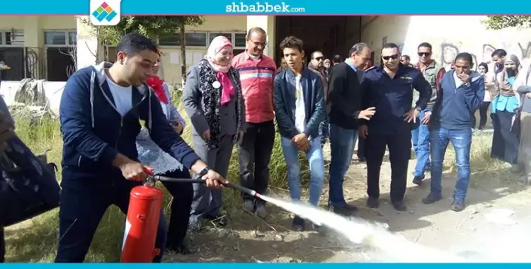  بتجربة إطفاء ميدانية.. جامعة حلوان تختتم ندوة التوعية بمخاطر الحرائق (فيديو) 