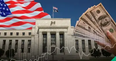 تأثير قرار الفيدرالي الأمريكي اليوم على أسعار الذهب والدولار