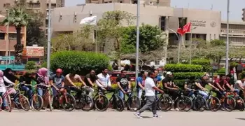 بالصور.. مارثون دراجات مجانا للطلاب بجامعة عين شمس