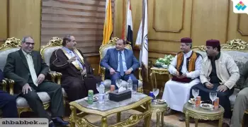 رئيس جامعة بني سويف يستقبل قيادات القبائل العربية.. لماذا؟