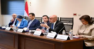 وزير التعليم: ندرس تخصيص باقات رقمية آمنة للطلاب دون سن 18 عاما