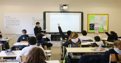لضمان جودة التدريس.. خطة سنوية لتدريب آلاف المعلمين على النظام الياباني