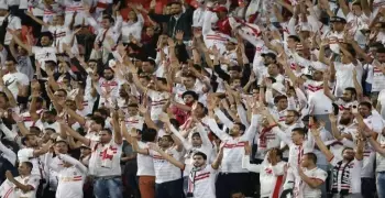 وفاة مشجع الزمالك بأزمة قلبية بعد توديع الكونفدرالية (صور وفيديو)