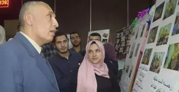 عميد آداب المنوفية يفتتح المعرض المصور لطلاب كلية إعلام