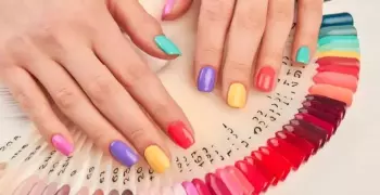 دار الإفتاء تحسم جدل استخدام «مانيكير» السيدات شرط عدم تأثيره على الوضوء (فيديو)