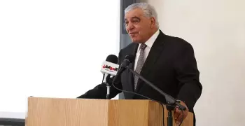 زاهي حواس بجامعة هليوبوليس: «مفيش حاجه اسمها لعنة فراعنة»