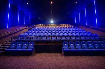 هل ماتش مصر والأرجنتين مذاع في VOX Cinema؟
