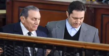 علاء مبارك يستعيد كلام والده ردا على تصريحات ميرفت التلاوي.. ماذا قال عن زعماء الربيع العربي؟