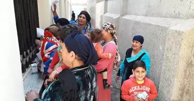 قافلة جامعة المنيا الطبية توقع الكشف على 1600 حالة خلال يومين (صور)