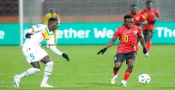 من هو ترافيس موتيابا لاعب الزمالك الجديد.. صاحب جسم صغير وشخصية قتالية