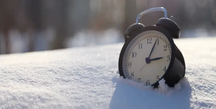 مواعيد الصلاة في التوقيت الشتوي 2025-2026