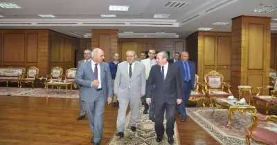 محافظ كفر الشيخ الجديد يزور الجامعة