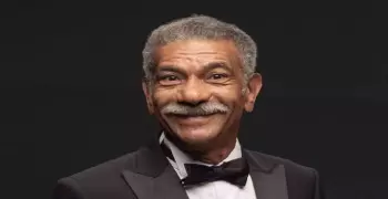 طليقة سيد رجب تتهمه بطردها من منزلها والأخير يرد