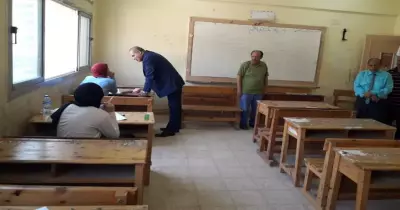 رئيس جامعة الأزهر يتفقد لجان الدور الثاني بالثانوية الأزهرية