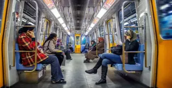 مع اقتراب رمضان.. المترو يكشف حقيقة فرض غرامات على مشغلي القرآن