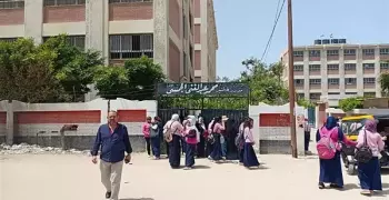 حكاية انتقام طلاب من مدرستهم بعد رسوبهم في الصف الأول الثانوي