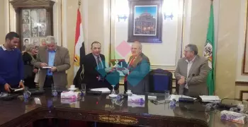 رئيس جامعة القاهرة: تاريخ مصر قبل الثورة كان مشوها (صور)