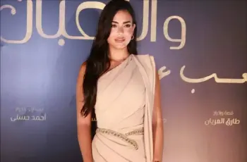 مشهد أسماء جلال وعمرو يوسف من فيلم السلم والثعبان يثير عاصفة غضب