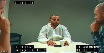 القبض على شقيقين حاولا تفجير طائرة متجهة إلى دبي