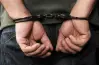 ضبط 5 طلاب وعامل بتهمة خطف فتاة والتحرش بها في الشيخ زايد