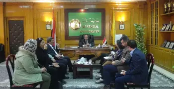 وفد مشروع المراكز الجامعية للتطوير المهني يزور جامعة المنيا