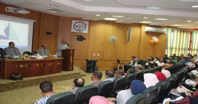 بحضور رئيس الجامعة.. لقاء تعريفي للطلاب الجدد بتربية نوعية وعلوم كفر الشيخ