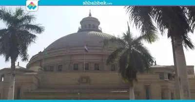بسبب «السرنجات».. جامعة القاهرة تطالب بمحاسبة منى مينا