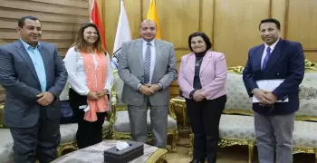 وفد من «الأمريكية» يزور جامعة بني سويف لإنشاء مركز لتدريب الطلاب على ريادة الأعمال