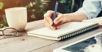 أقوى مراجعة نحو 3 ثانوي 2026.. 140 فكرة لن يخرج منهم الامتحان